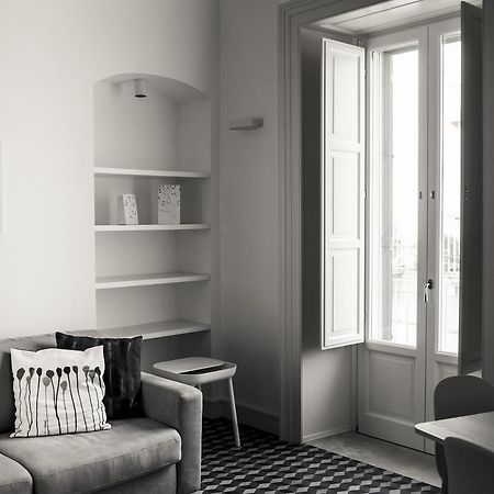 Moma Business Apartments Molfetta Buitenkant foto